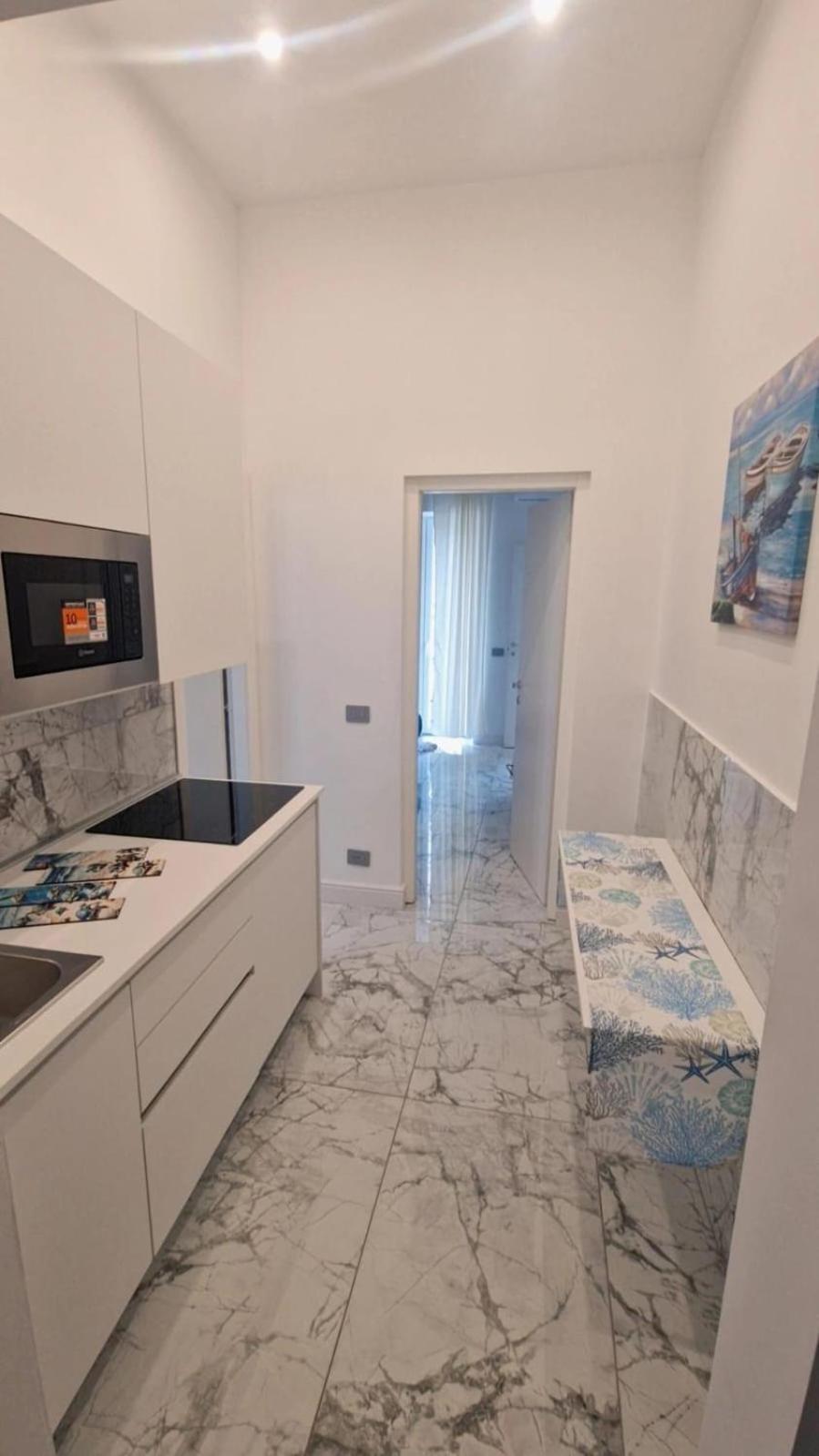 K&A Luxury Apartment Anzio Exteriör bild